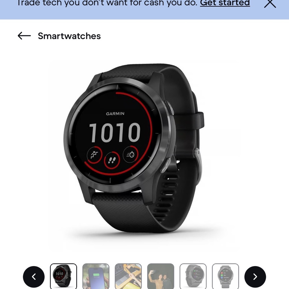 Garmin Black Smartwatch with Sleek Design and Fitness Features